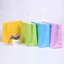 acheter Sacs de transporteur élégants élégants de papier de Brown, sacs en papier colorés avec des poignées fabrication en ligne