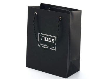 Sacs noirs de marchandises de papier de couleur, sacs de transporteur de papier réutilisés promotionnels fournisseur