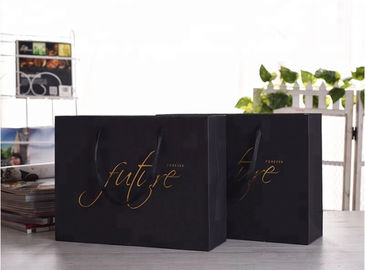Sacs en papier faits sur commande de taille d'impression UV, sacs en papier commerciaux pour la promotion de société fournisseur
