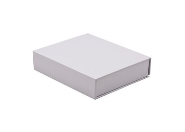Les boîte-cadeau de dessus de secousse du poids 180.2g avec le rectangle blanc de couleur de crochet magnétique forment fournisseur