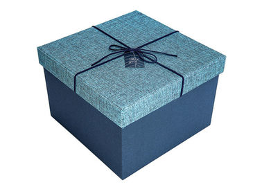 Taille de couleur pure faite main de boîte-cadeau imprimée par coutume de Bowknot diverse disponible fournisseur