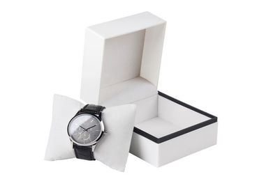 L'emballage de luxe coloré de cadeau enferme dans une boîte la taille 9,5 x 11 x 7.6cm de matière plastique pour la montre fournisseur