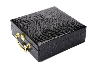 L'emballage de luxe de cadeau de cuir d'unité centrale enferme dans une boîte la forme de Cutsomzied avec la poignée portative fournisseur