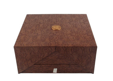 Finition de luxe de surface de Matt Lamitnation de boîtes d'emballage de cadeau de papier d'art fournisseur