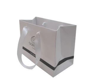 Les petits sacs en papier faits sur commande recyclables, les marchandises blanches met en sac n'importe quelle taille disponible fournisseur