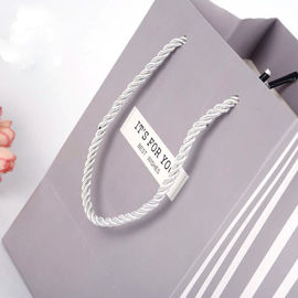La coutume tordue de poignée a imprimé des sacs en papier non-toxiques pour empaqueter/achats fournisseur