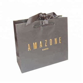 Le logo adapté aux besoins du client a imprimé la portance élevée de luxe de sacs de papier de marchandises fournisseur