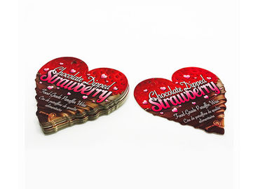 Étiquettes faites sur commande de coup de forme de coeur pour la finition de surface de stratification de lustre d'habillement fournisseur