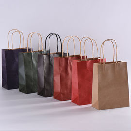 Les sacs en papier adaptés aux besoins du client de Papier d'emballage colorés par taille, cadeau de papier de Brown met en sac qui respecte l'environnement fournisseur