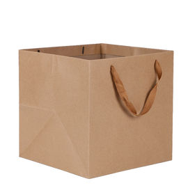 Les sacs plats de cadeau de Brown de plaine de poignée ont adapté les biens aux besoins du client biodégradables de logo fournisseur