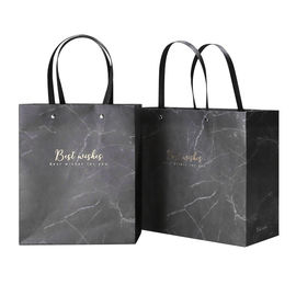 Le cadeau imprimé belle par coutume met en sac le logo adapté aux besoins du client doux avec la poignée plate fournisseur
