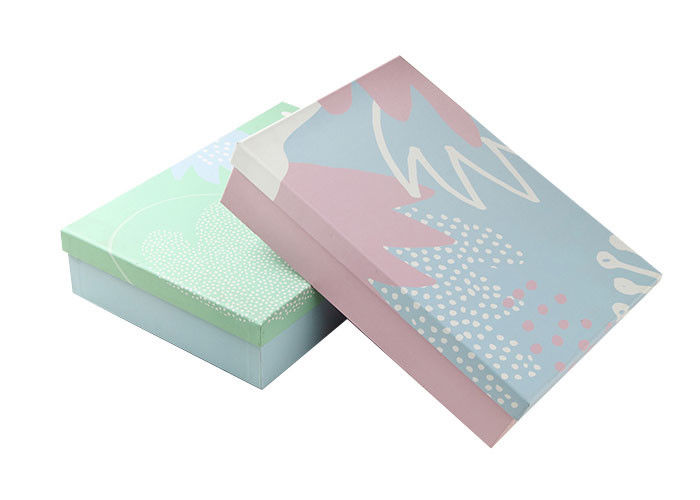 La coutume biodégradable a imprimé le matériel CMYK de papier d'art de boîte-cadeau/couleur de Pantone fournisseur