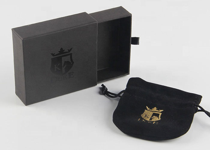L'emballage de luxe de cadeau de couleur noire enferme dans une boîte le logo réutilisable de Cutsomized pour le bracelet fournisseur