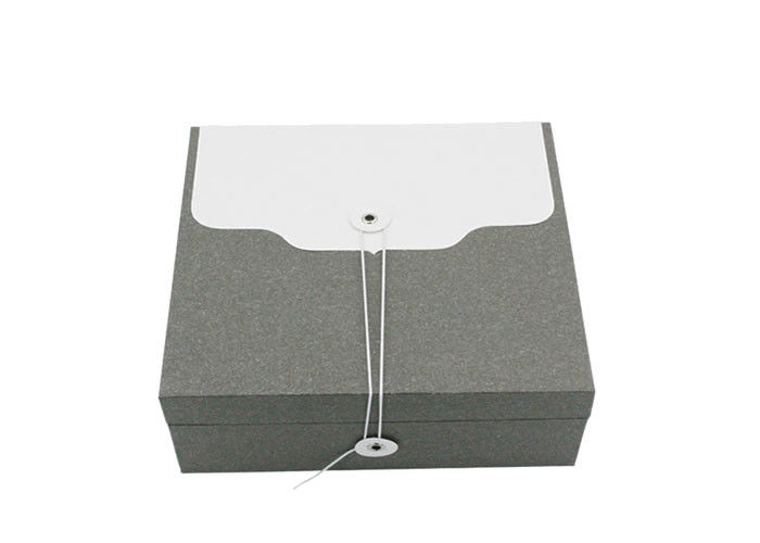 La place a formé la taille 19 de boîte-cadeau de métier de papier * 19* 7,7 cm avec le type ouvert de corde fournisseur