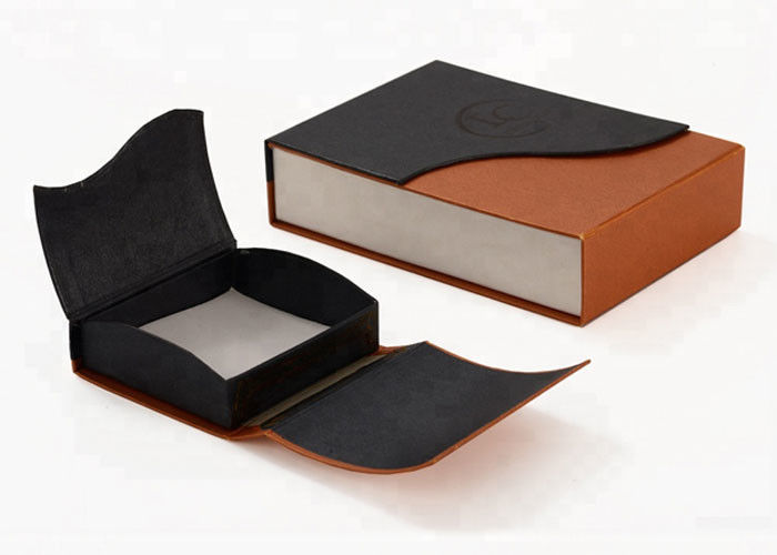 Taille magnétique de forme de livre de boîte-cadeau de fermeture de style d'affaires 15 * 11 * 4 cm fournisseur
