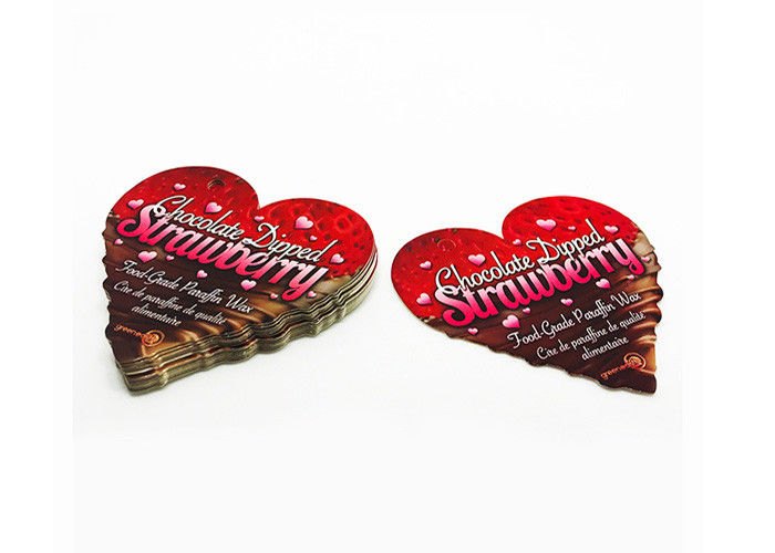 Étiquettes faites sur commande de coup de forme de coeur pour la finition de surface de stratification de lustre d'habillement fournisseur