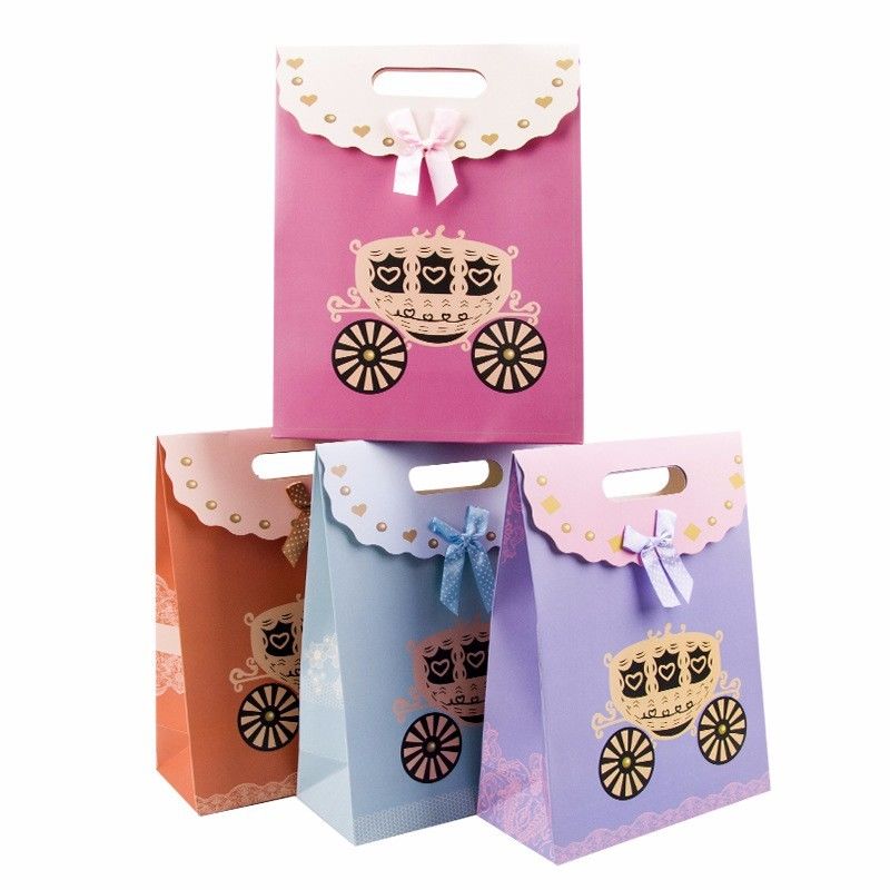 Le matériel blanc coloré mignon de carton du sac 230g de carton a adapté la taille aux besoins du client fournisseur
